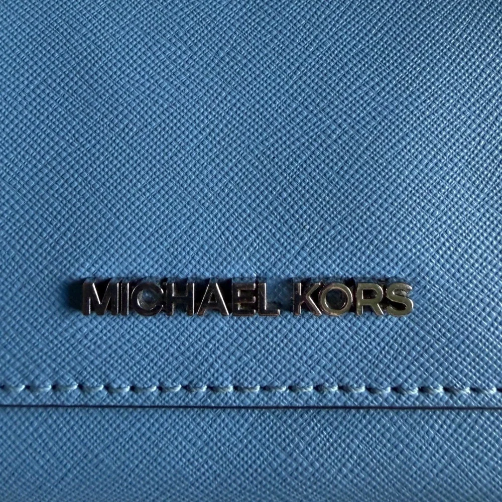 Michael Kors Blue Saffiano Leather Trifold Wallet‎ Silver Hardware